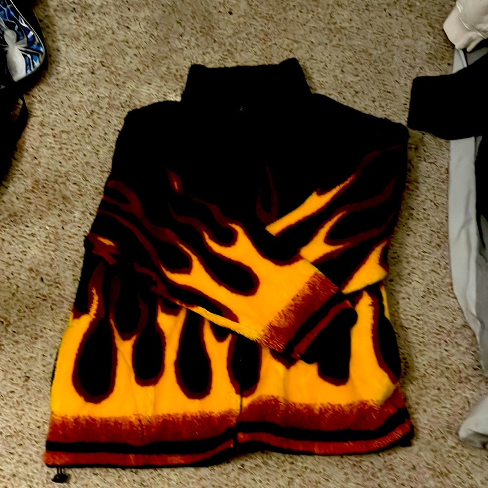 Flame y2k snowboarding Black Mountain design